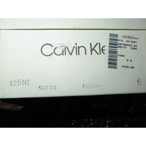 Calvin Klein Suede Leather Pointed Toe Pumps size 6 Color is Celery - Picture 11 of 11